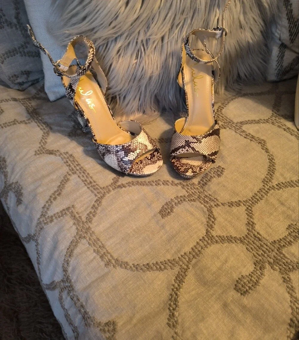 LULUS Women's Snake-Print Ankle Strap Platform Heels - Neutral